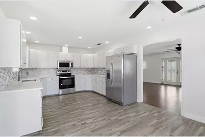 128 Skyview Terrace, Leander, TX 78641 - Photo 7