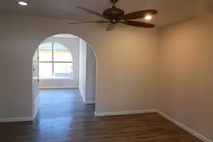 1320 Green St, Lockhart, TX 78644 - Photo 15