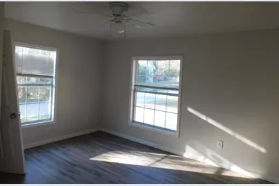 1320 Green Street, Lockhart, TX 78644 - Photo 7