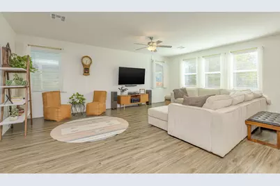 1107 Winifred Drive, Austin, TX 78748 - Photo 7