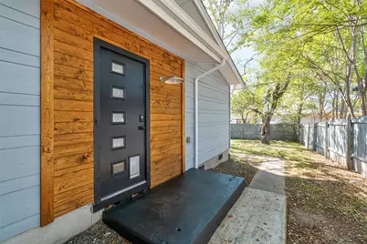 1204 Eleanor Street, Austin, TX 78721 - Photo 27