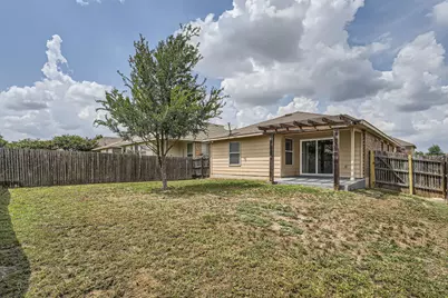 315 Moonwalker Trail, Buda, TX 78610 - Photo 11