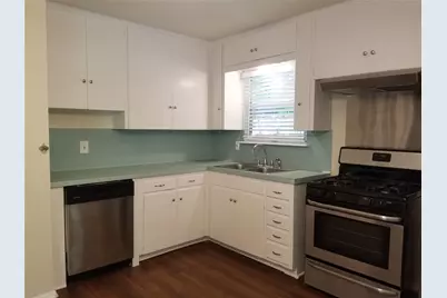 4502 Banbury Bend, Austin, TX 78745 - Photo 9