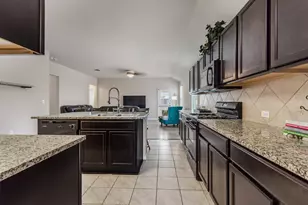176 Dusky Thrush Dr, Kyle, TX 78640 - Photo 7
