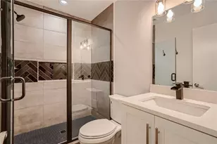 6204 Shadow Valley Dr, Austin, TX 78731 - Photo 13