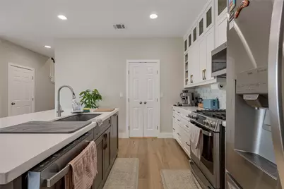 5403 Dimesky Lane, Austin, TX 78723 - Photo 9