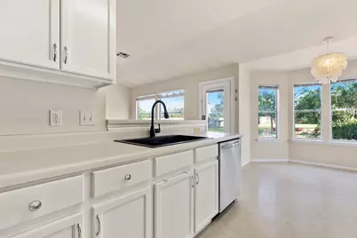 104 Adelfa Drive, Round Rock, TX 78664 - Photo 33