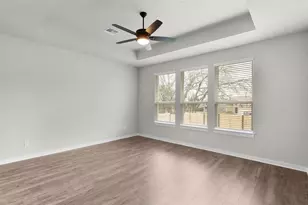 1013 Rollingwood Trl, Georgetown, TX 78633 - Photo 19