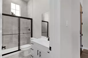 1013 Rollingwood Trl, Georgetown, TX 78633 - Photo 7