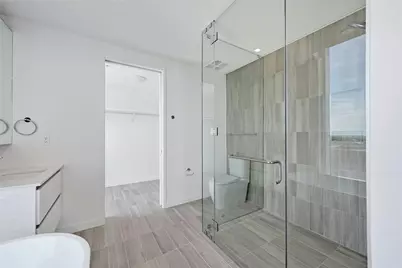 313 W 17th Street #2101, Austin, TX 78701 - Photo 9