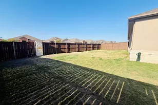 193 Slenderleaf Dr, Marble Falls, TX 78654 - Photo 17