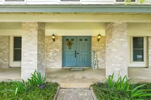 1306 Oakridge Dr, Round Rock, TX 78681 - Photo 3