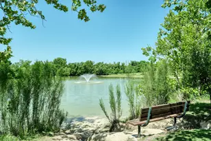 1306 Oakridge Dr, Round Rock, TX 78681 - Photo 37