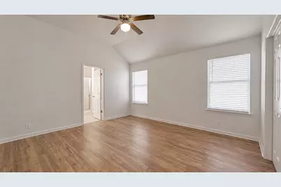 104 Evergreen Circle, Georgetown, TX 78626 - Photo 9