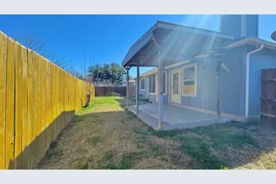 104 Evergreen Circle, Georgetown, TX 78626 - Photo 17