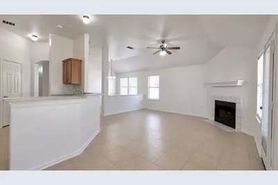 104 Evergreen Circle, Georgetown, TX 78626 - Photo 5