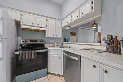 1013 Chestnut Street #B1, San Marcos, TX 78666 - Photo 7