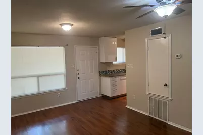 1514 Parker Lane #104, Austin, TX 78741 - Photo 11