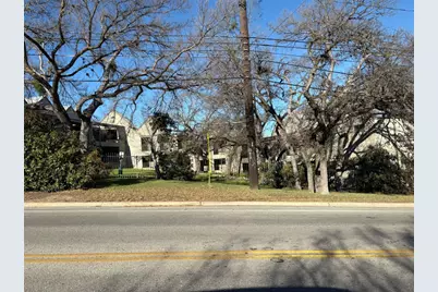 1514 Parker Lane #104, Austin, TX 78741 - Photo 5