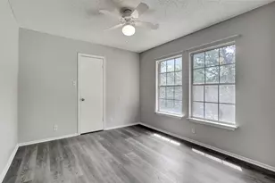 141 Masonwood Dr, Kyle, TX 78640 - Photo 25