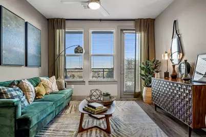 6107 E Riverside Drive #304, Austin, TX 78741 - Photo 9