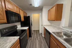8911 Schick Rd, Austin, TX 78729 - Photo 5