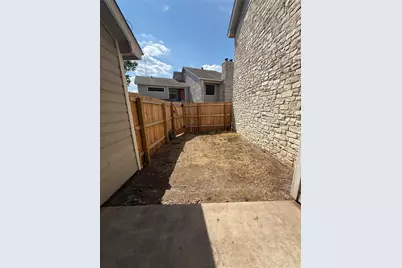 8911 Schick Road #B, Austin, TX 78729 - Photo 11