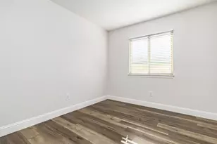 1811 Rainy Meadows Dr, Austin, TX 78758 - Photo 17