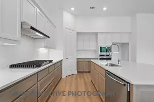 174 Stock Pond Trl, Kyle, TX 78640 - Photo 5