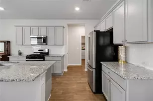 103 Mariners Landing, Bastrop, TX 78602 - Photo 5