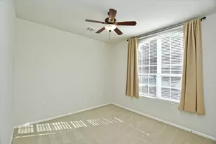 702 Independence Creek Ln, Georgetown, TX 78633 - Photo 15