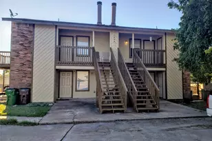 1603 Onion Creek Village Dr, Round Rock, TX 78664 - Photo 1