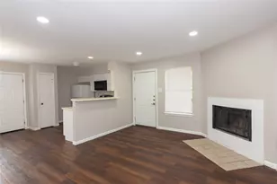 1603 Onion Creek Village Dr, Round Rock, TX 78664 - Photo 7