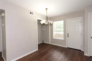 1603 Onion Creek Village Dr, Round Rock, TX 78664 - Photo 5
