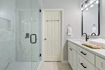 7501 Shadowridge Run #119, Austin, TX 78749 - Photo 19