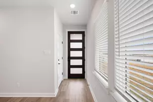 102 Marie Wy, Georgetown, TX 78626 - Photo 5