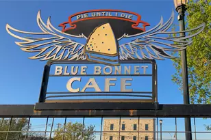 209 Firethorn Rd, Marble Falls, TX 78654 - Photo 17