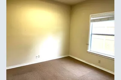 1915 S Austin Avenue #111, 112, Georgetown, TX 78626 - Photo 7