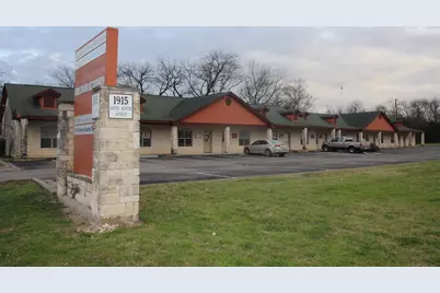 1915 S Austin Avenue #111, 112, Georgetown, TX 78626 - Photo 3