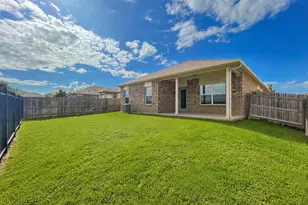 108 Shiner Ln, Georgetown, TX 78626 - Photo 21