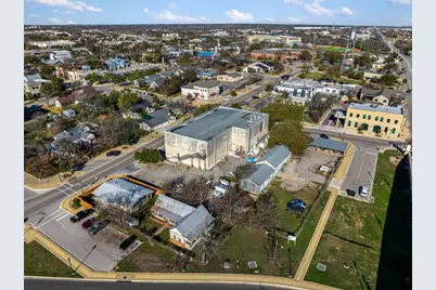 103 W Bagdad Avenue, Round Rock, TX 78664 - Photo 3