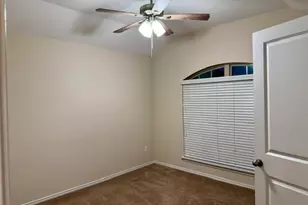 712 Manzano Ln, Pflugerville, TX 78660 - Photo 15