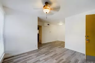 2401 Manor Rd, Austin, TX 78722 - Photo 3