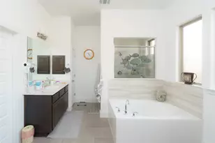 816 Paseo de Castana Wy, Leander, TX 78641 - Photo 13