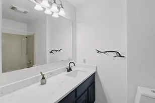 100 Bay Point Dr, Horseshoe Bay, TX 78657 - Photo 17