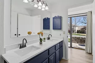 100 Bay Point Dr, Horseshoe Bay, TX 78657 - Photo 13