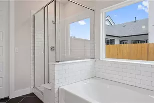 7812 Hillock Terrace, Austin, TX 78744 - Photo 11