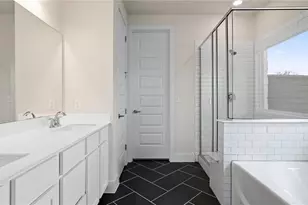 7812 Hillock Terrace, Austin, TX 78744 - Photo 9