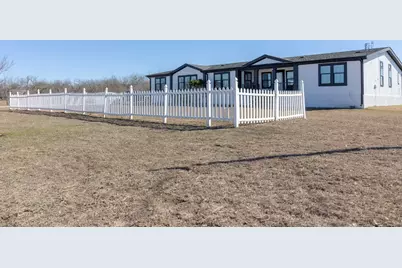 546 Texas Oak Drive, Cedar Creek, TX 78612 - Photo 25