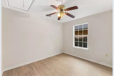 6909 Frontera Trail, Austin, TX 78741 - Photo 15